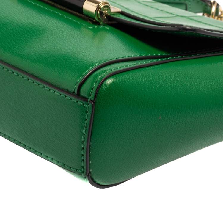 Pre Owned  Diane Von Furstenberg Green Croc Embossed and Leather Shoulder Bag