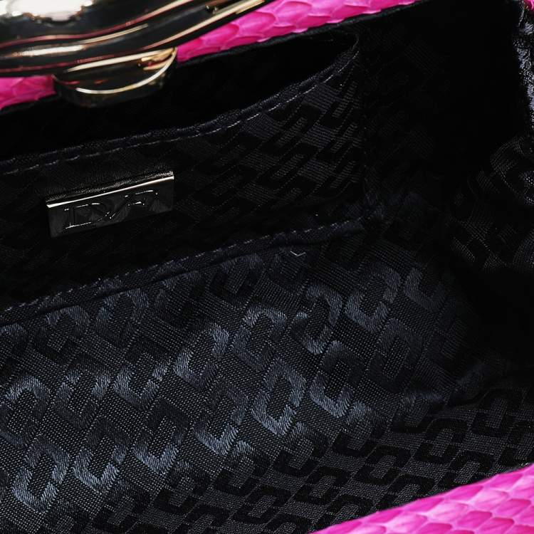 Pre Owned Diane von Furstenberg Pink Snakeskin Flirty Minaudiere Chain Clutch