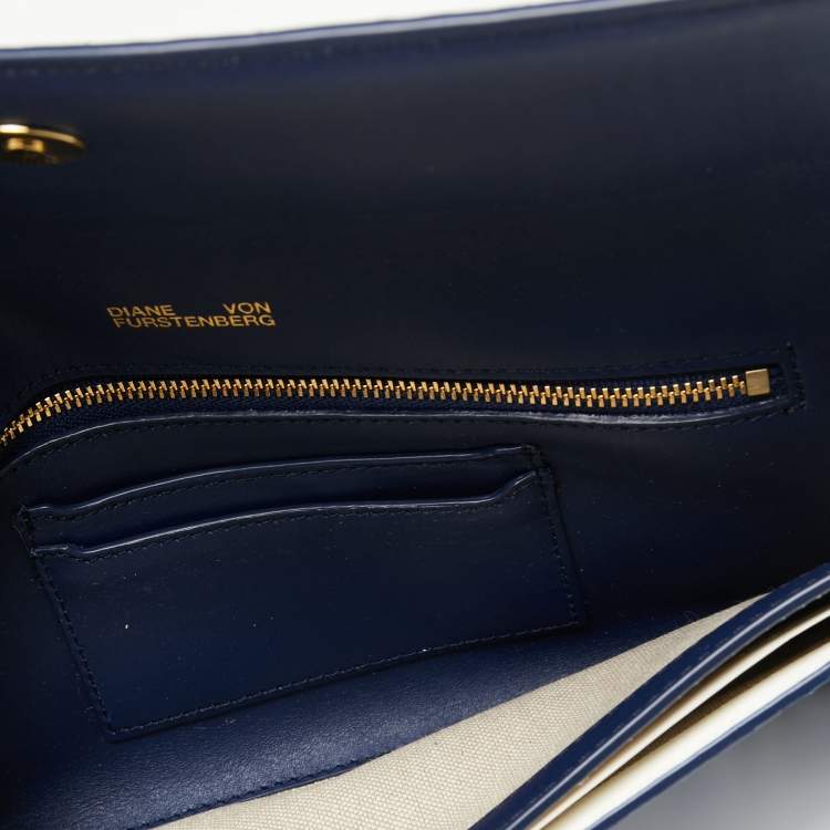 Pre Owned Diane Von Furstenberg Blue/Silver Leather and Suede Stripe East West Envelope Clutch