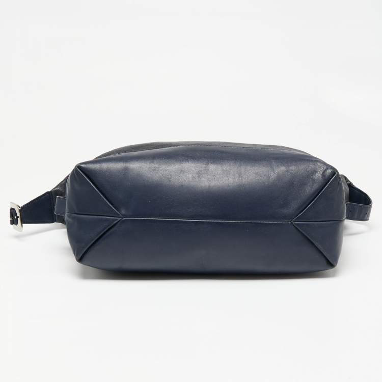 Pre Owned Diane Von Furstenberg Blue Leather Satchel 