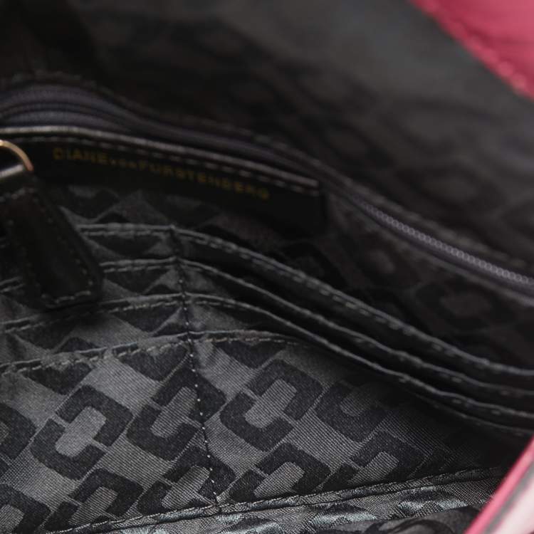 Pre Owned Diane Von Furstenberg Pink Croc Embossed Leather Secret Agent Clutch 