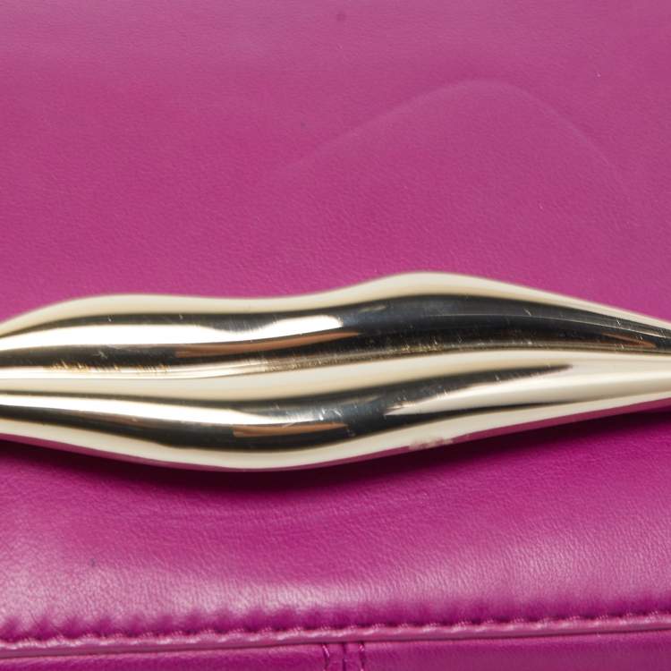 Pre Owned Diane von Furstenberg Purple Leather Flirty Lips Mini Crossbody Bag