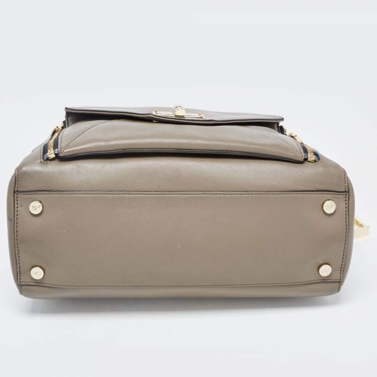 Pre Owned Diane Von Furstenberg Grey Leather Large 440 Gallery Secret Envelope Tote
