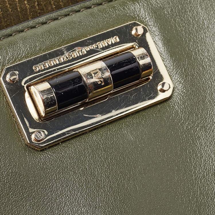 Pre Owned Diane Von Furstenberg Green Leather Fringe Flap Crossbody Bag