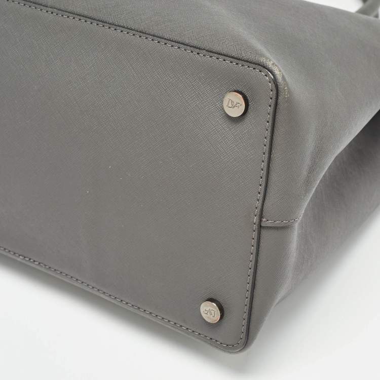 Pre Owned Diane Von Furstenberg Grey Saffiano Leather Large Voyager Carryall Tote
