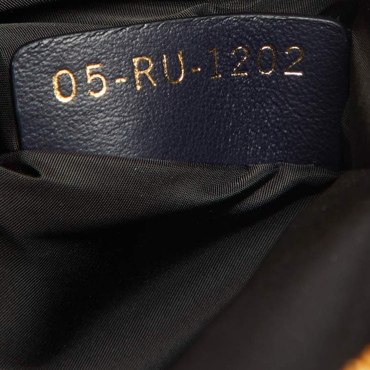 Pre Owned Dior Blue Toile de Jouy Reverse Jacquard Canvas 30 Montaigne Cosmetic Pouch