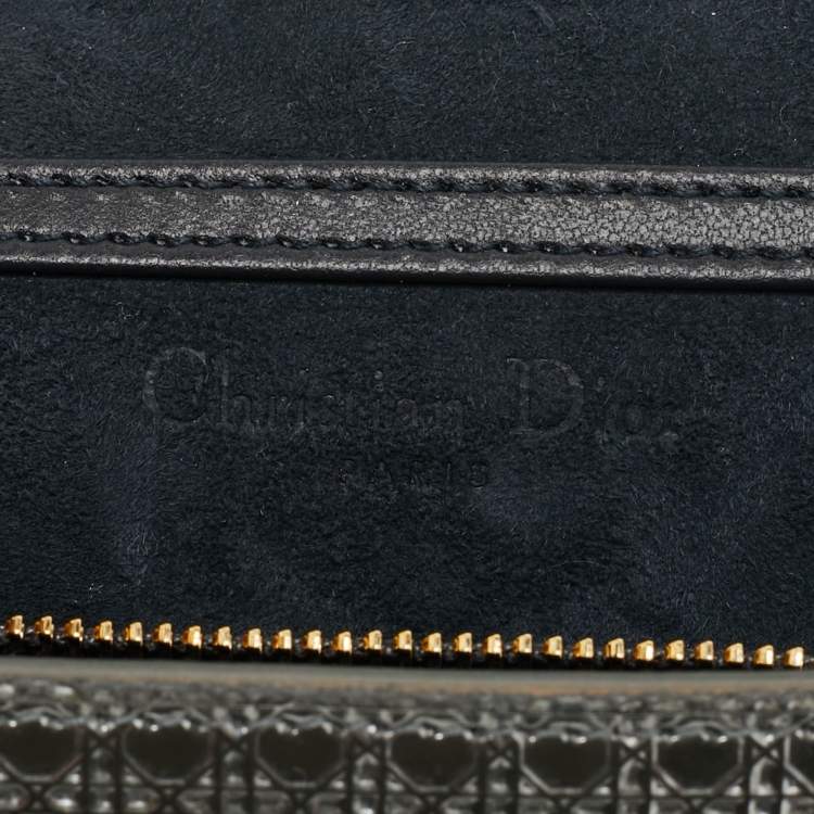 Pre Owned Dior Silver Microcannage Patent Leather 30 Montaigne Convertible Belt Bag