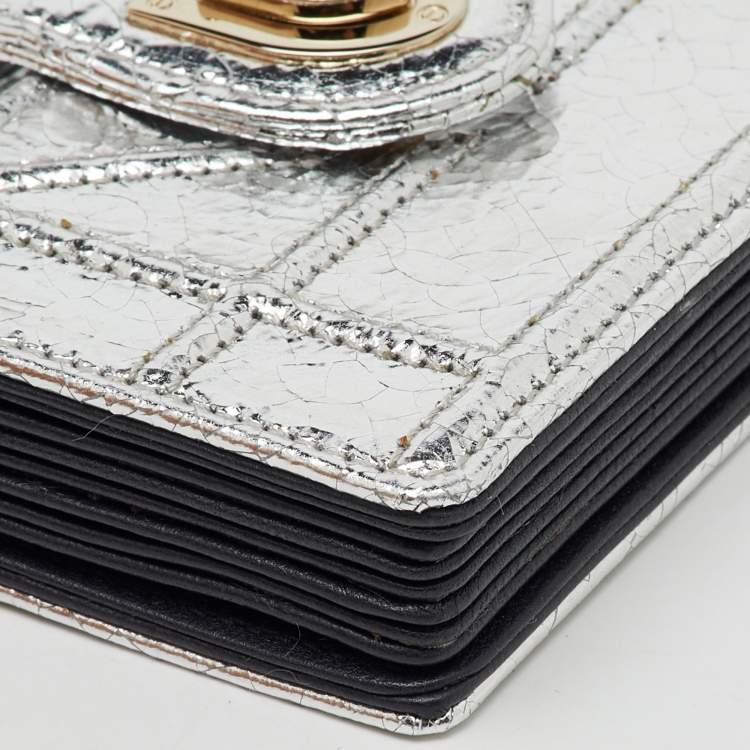 Pre Owned  Dior Silver Crinkled Leather Diorama Gusset Card Holder