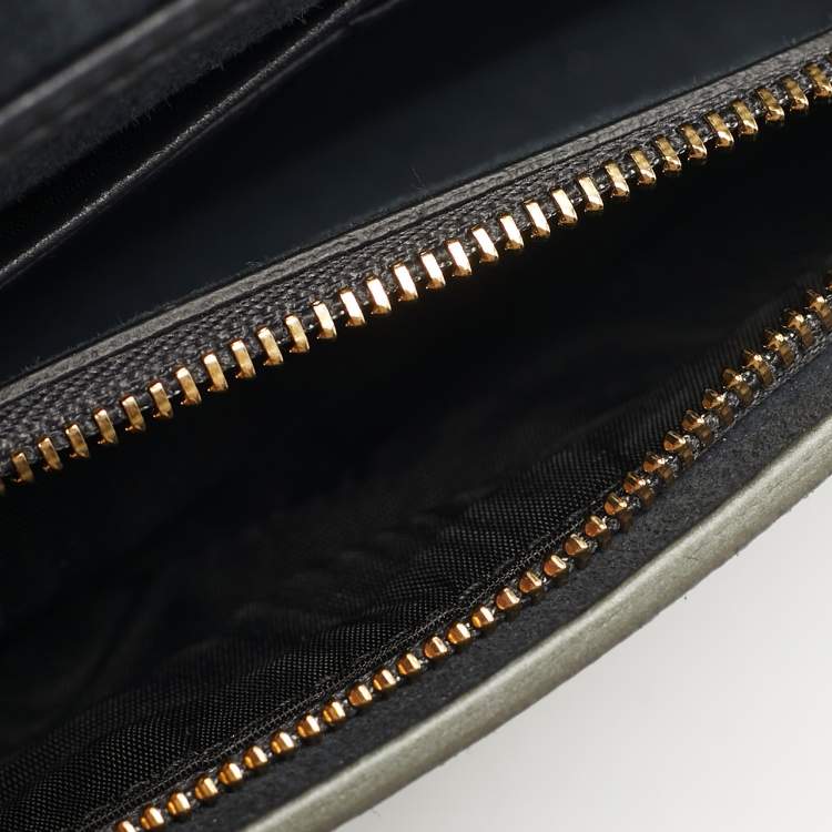 Pre Owned Dior 2in1 30 Montaigne Silver Microcannage Patent Leather Pouch Bag