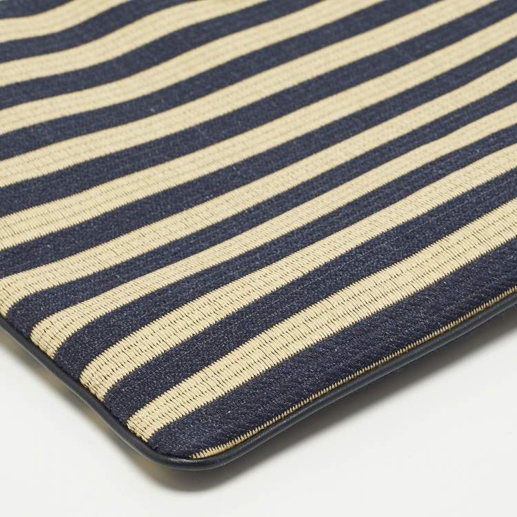 Pre Owned Dior Caro Daily Navy Blue/Beige Canvas and Raffia Pouch