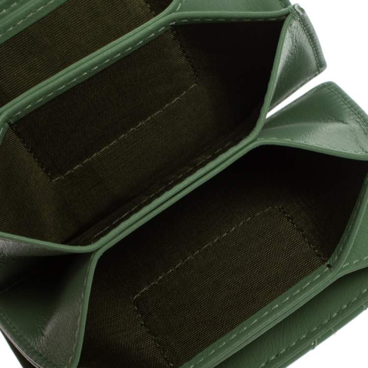 Pre Owned Dior Green Cannage Patent Leather Lady Dior Gusset Card Case