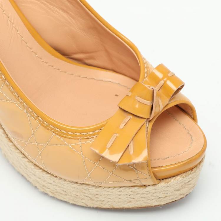 Pre Owned Dior Beige Cannage Patent Leather Bow Wedge Espadrille Platform Sandals Size 37.5