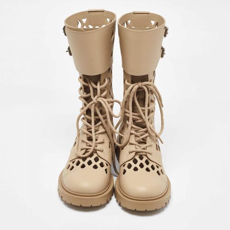 Pre Owned Dior Beige Leather Laser cut Accents Combat Boots Size 39.5