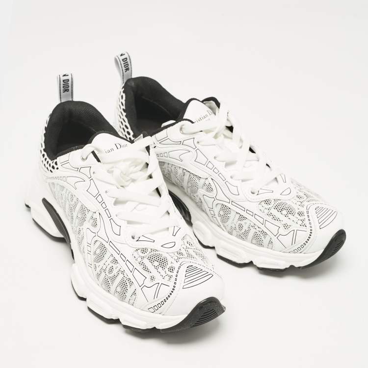 Pre Owned Dior White Oblique Mesh and Leather Dior Vibe Sneakers Size 39