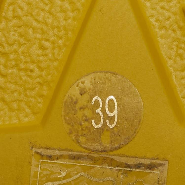 Pre Owned Dior Yellow Leather DiorAct Flat Sandals Size 39