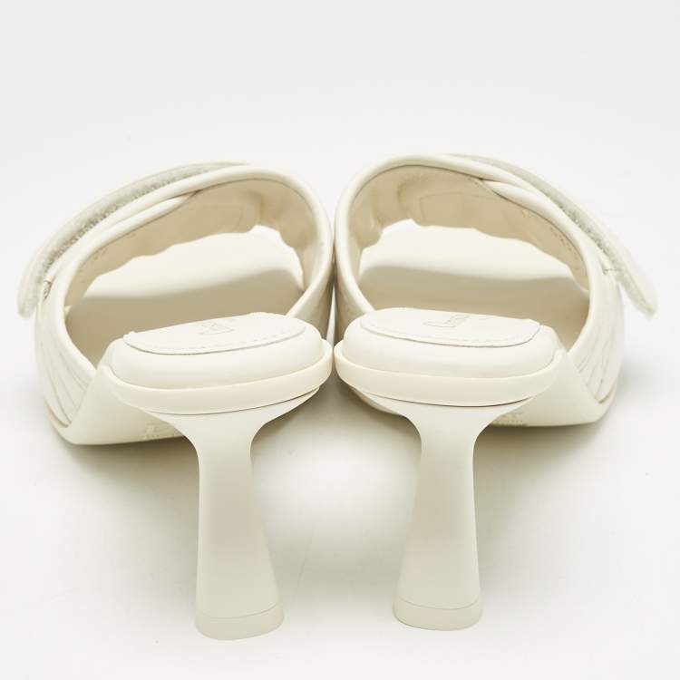 Pre Owned Dior Off White Quilted Leather Diorevolution Slide Sandals Size 37