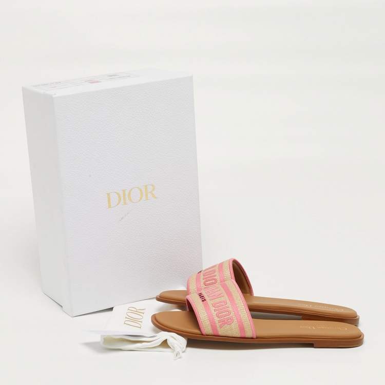 Pre Owned Dior Dway Size 40.5 Pink Embroidered Raffia Flat Slides