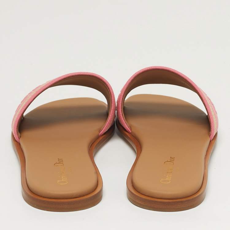Pre Owned Dior Dway Size 40.5 Pink Embroidered Raffia Flat Slides
