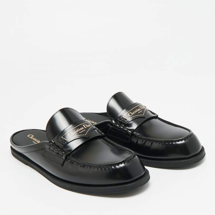 مملوكة مسبقًا Dior Boy Size 39 Black Brushed Leather Flat Mules