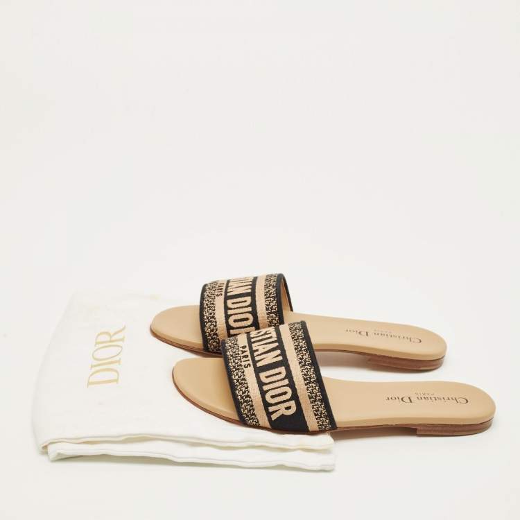 Pre Owned Dior Dway Size 37 Beige/Black Canvas Embroidered Flat Slide