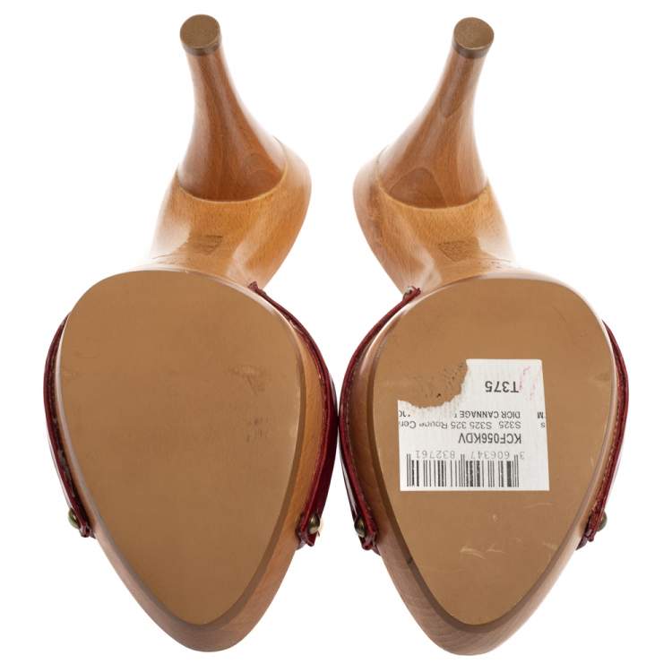 Pre Owned Dior Red  Leather And Patent Bow Wooden Slide Sandals Size 37.5
