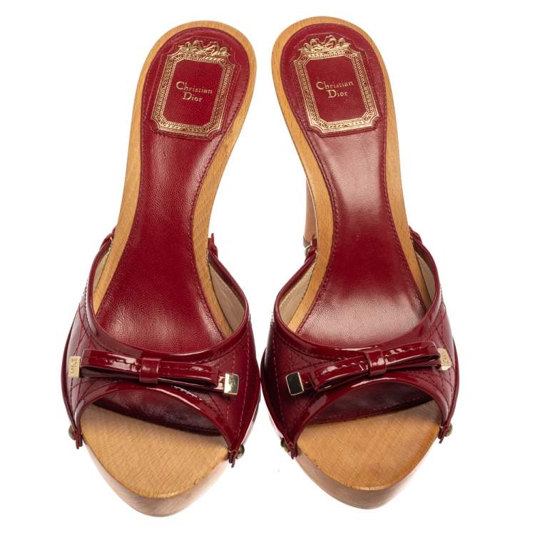 Pre Owned Dior Red  Leather And Patent Bow Wooden Slide Sandals Size 37.5