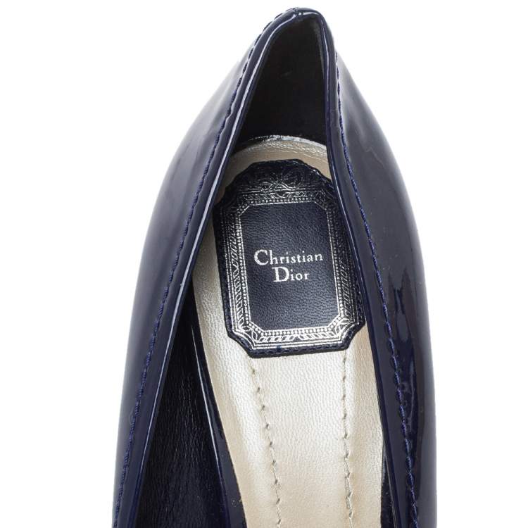 Pre Owned Dior Navy Blue Patent Leather Buckle Pumps Size 42