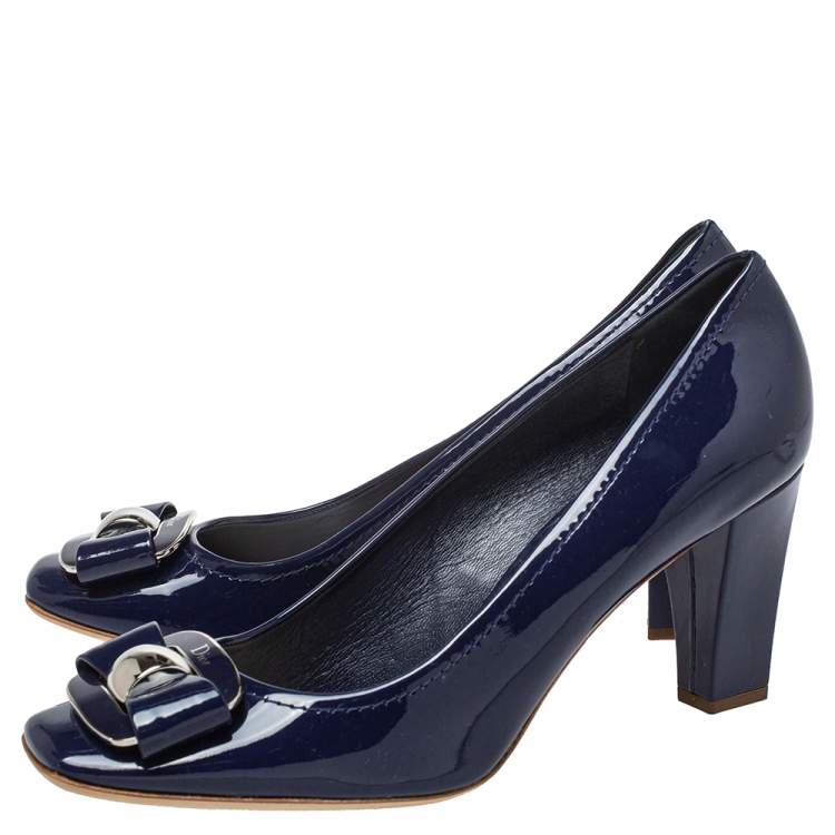 Pre Owned Dior Navy Blue Patent Leather Buckle Pumps Size 42