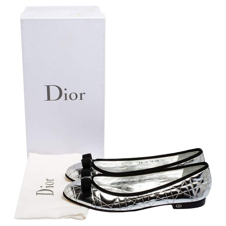 Pre Owned Dior Silver Cannage Leather Bow Ballet Flats Size 38