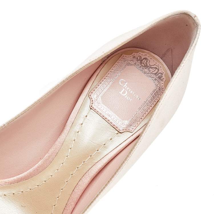 Pre Owned Dior Blush Pink Satin Rose Pointed Toe Pumps Size 35
