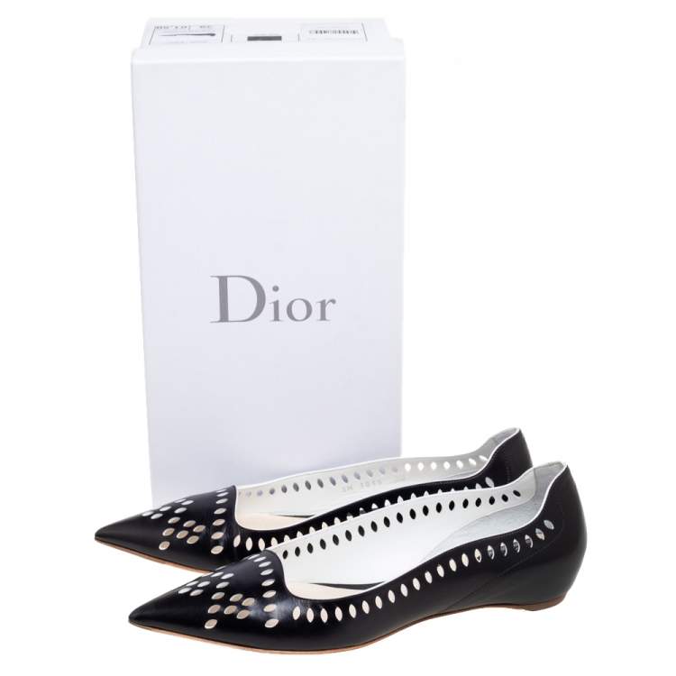 مملوكة مسبقًا Dior Black Laser-Cut Leather Pointed-Toe Ballet Flats Size 39