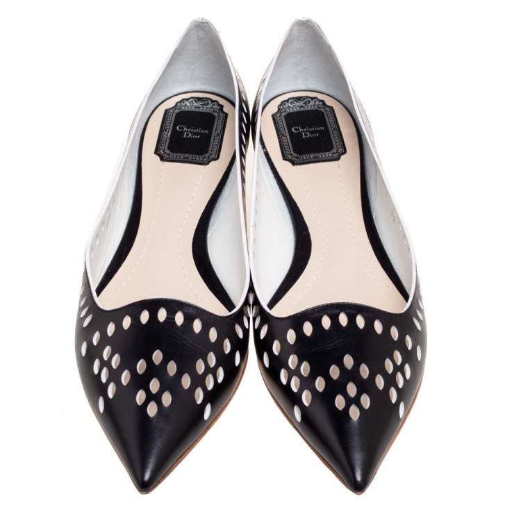 مملوكة مسبقًا Dior Black Laser-Cut Leather Pointed-Toe Ballet Flats Size 39