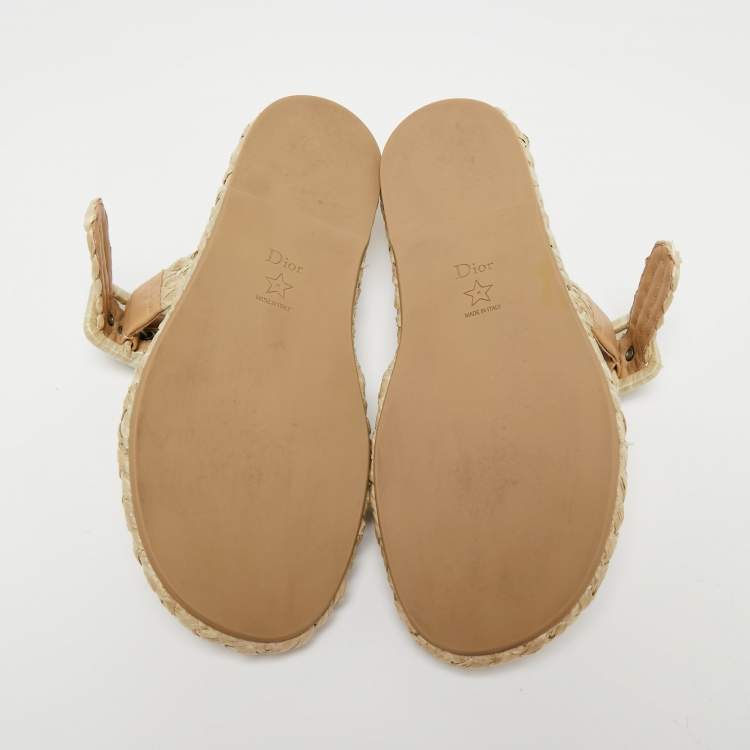 Pre Owned Dior Beige Woven Straw Flat Slides Size 39