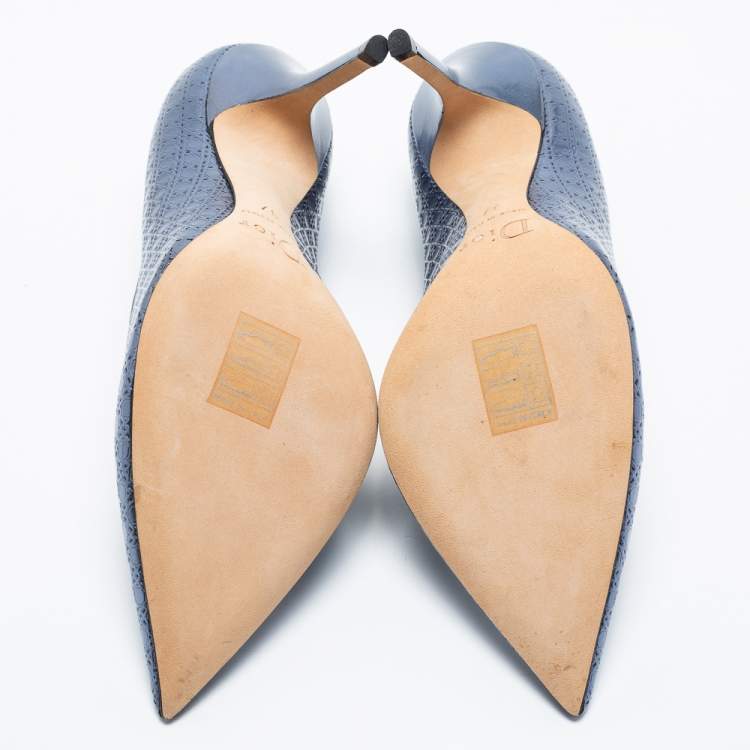 مملوكة مسبقًا Dior Metallic Blue Cannage Patent Leather Cherie Pointed Toe Pumps Size 37