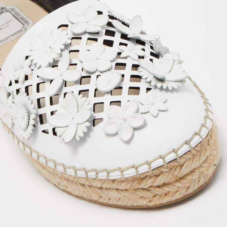 Pre Owned Dior Light Grey Laser Cut Leather Flower Applique Flore Flat Espadrilles Size 38