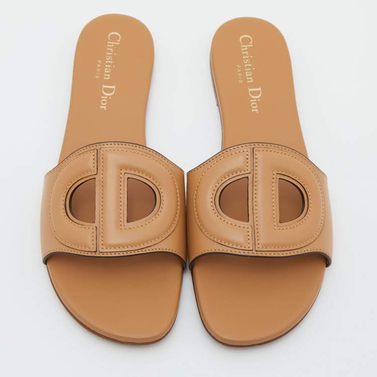 Pre Owned Dior Beige Leather D Club Flat Slides Size 37.5