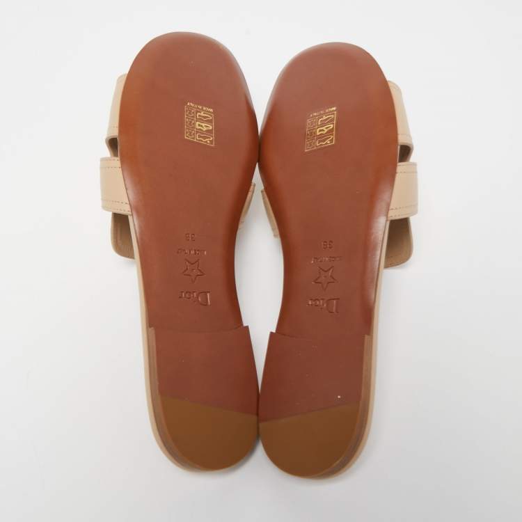 Pre Owned Dior Beige Leather 30 Montaigne Slide Sandals Size 38