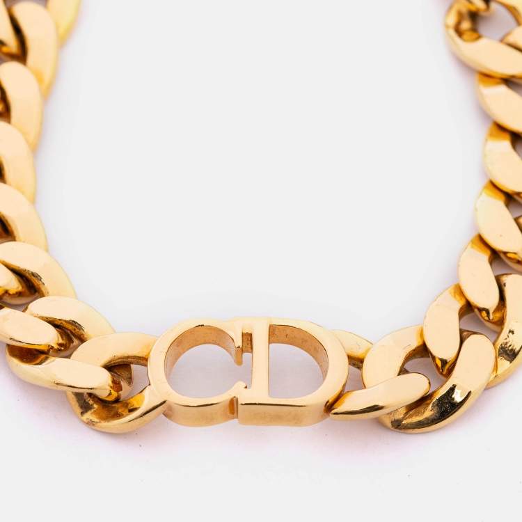 Pre Owned Dior Gold Tone Metal 30 Montaigne Bracelet