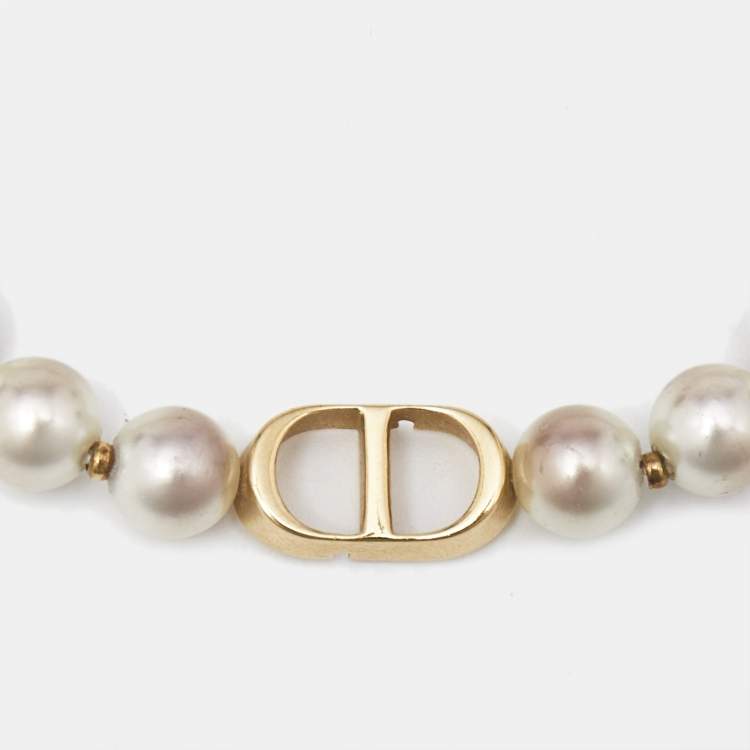 Pre Owned Dior CD 30 Montaigne Faux Pearl Gold Tone Bracelet