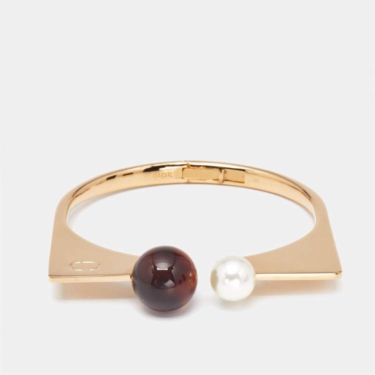 Pre Owned Dior Tribales Resin Faux Pearl Gold Tone Bracelet M