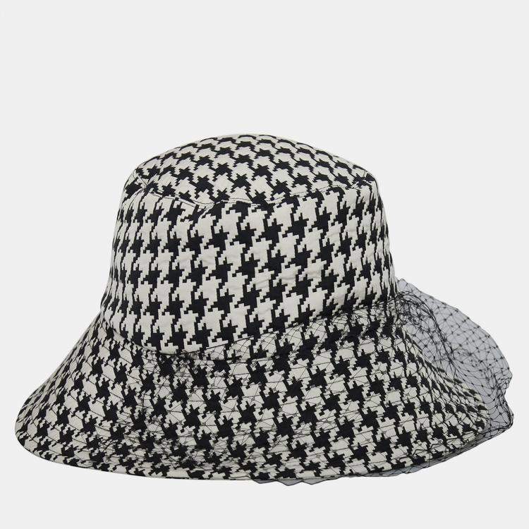 Pre Owned Dior Black/White Houndstooth Veil Bucket Hat
