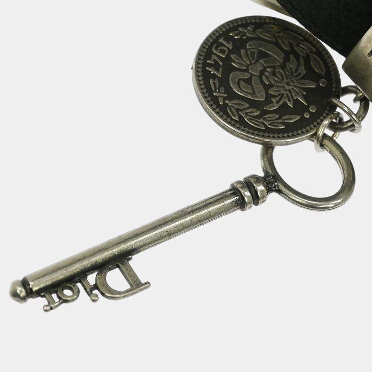 مملوكة مسبقًا حزام كريستيان ديور جلد أسود 95