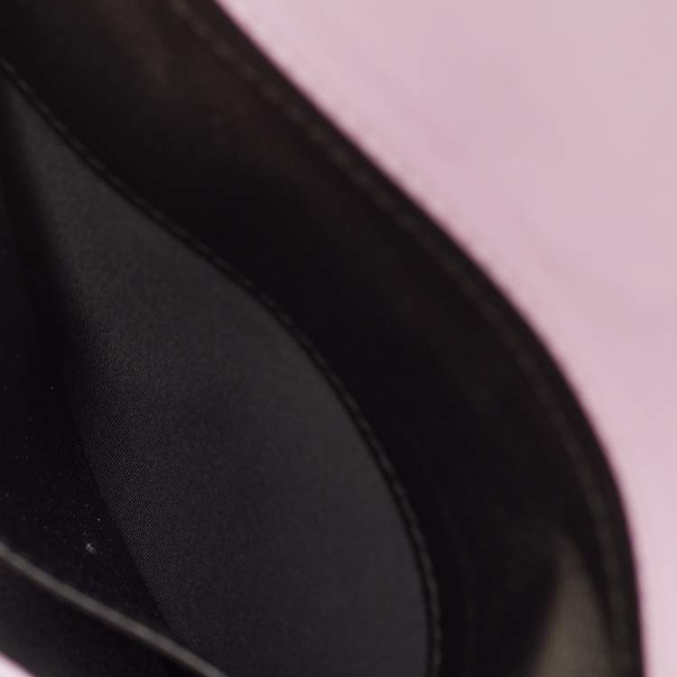 Pre Owned حافظة جواز سفر ديور جلد بكاناج وردي 