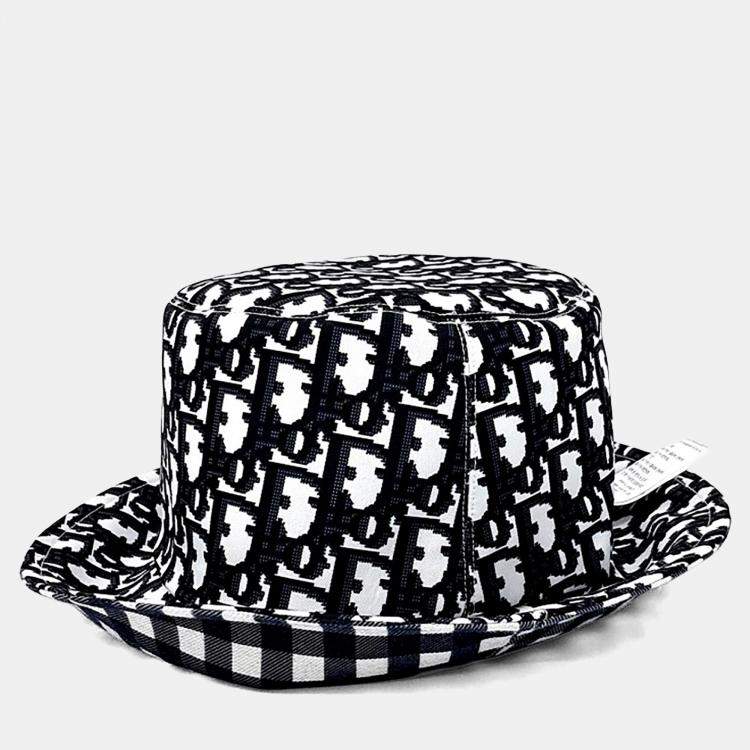 Pre Owned Christian Dior reversible bucket hat