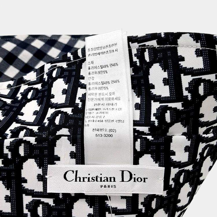Pre Owned Christian Dior reversible bucket hat
