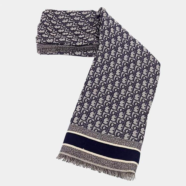مملوكة مسبقًا Christian Dior shawl and muffler