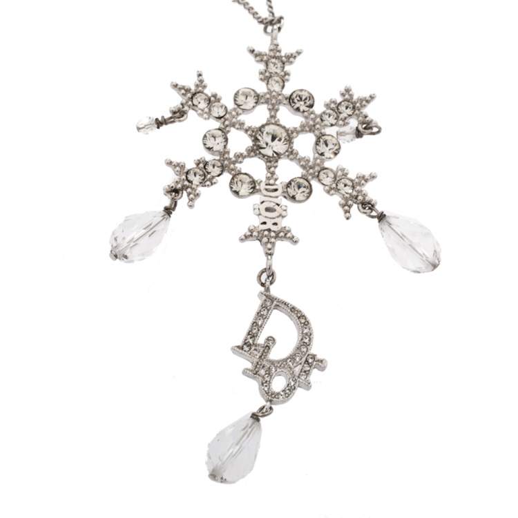 Pre Owned Dior Snowflake Charm Crystal Embellished Silver Tone Pendant Necklace