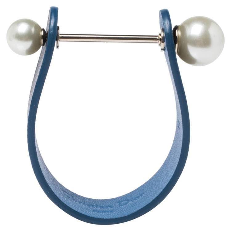 Pre Owned Dior Perle Blue Leather & Faux Pearl Cuff Bracelet M