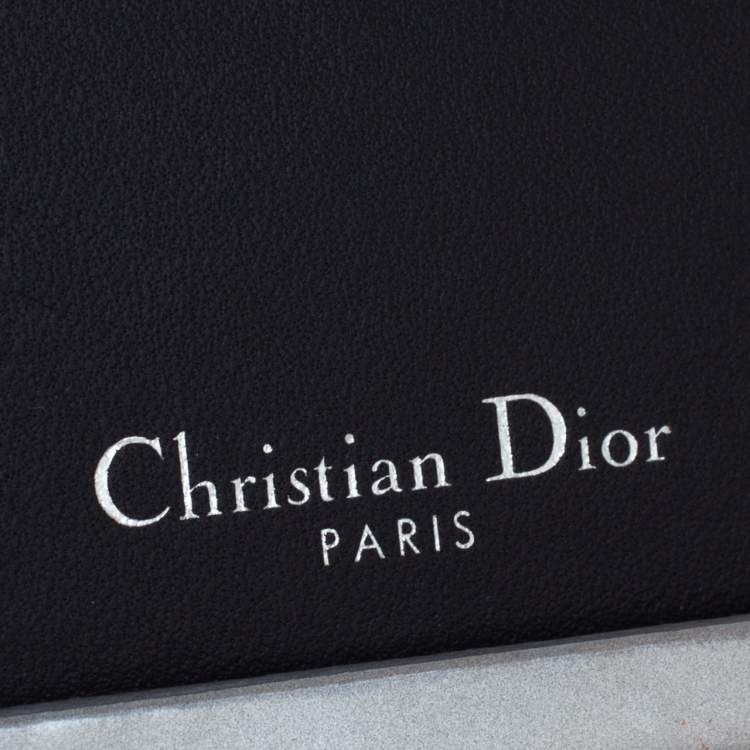 Pre Owned Dior Silver Canngae Patent Leather Diorama iPhone 6/7 Case On Chain