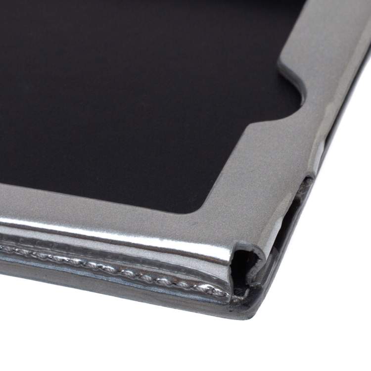 Pre Owned Dior Silver Canngae Patent Leather Diorama iPhone 6/7 Case On Chain